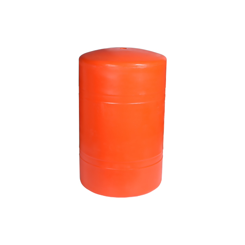 Qual é a diferença entre tanques de armazenamento de PE verticais e horizontais? Qual design é mais prático?